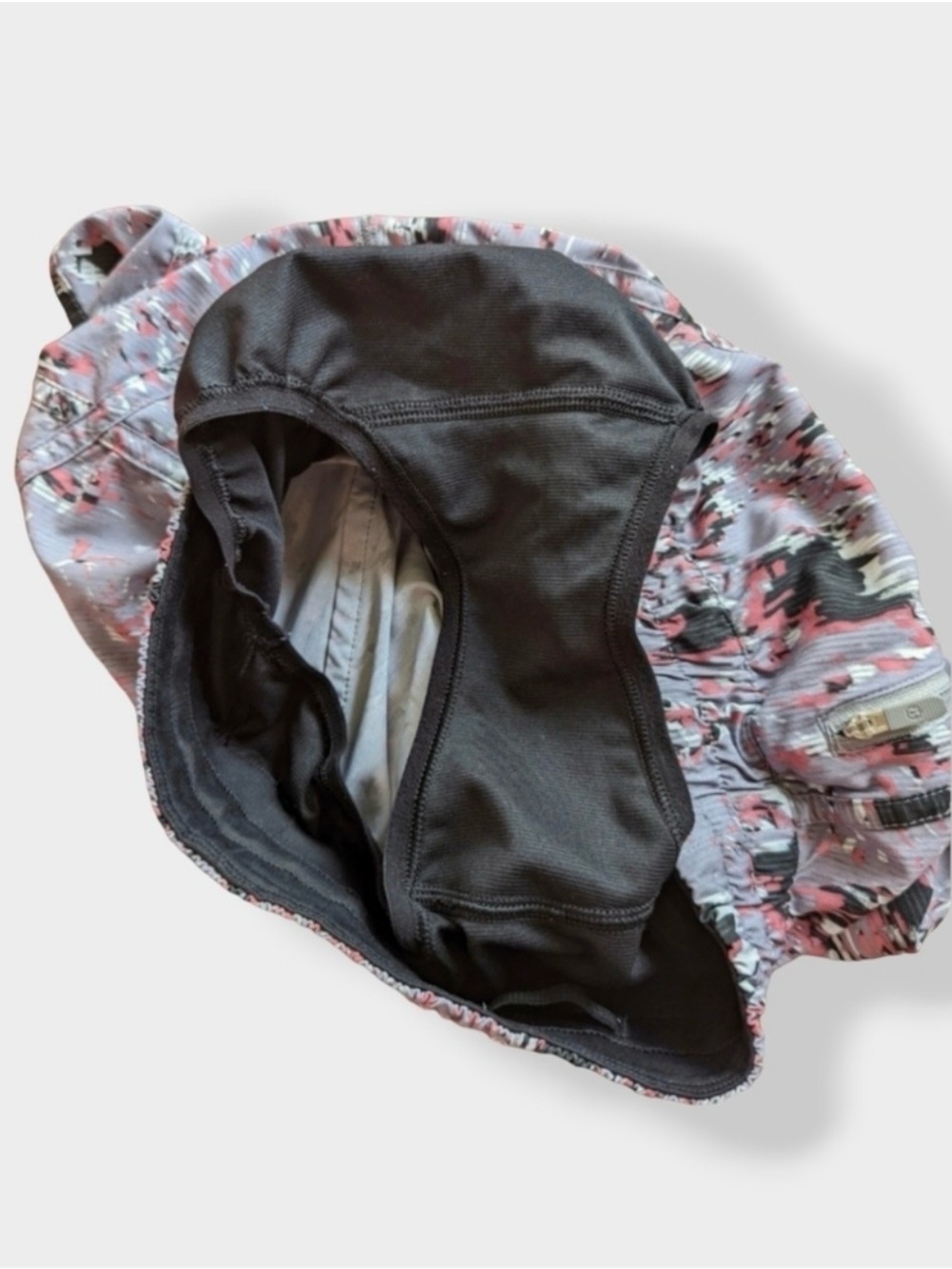 Lululemon x Peleton Tracker 4" Shorts - Picture 4 of 5